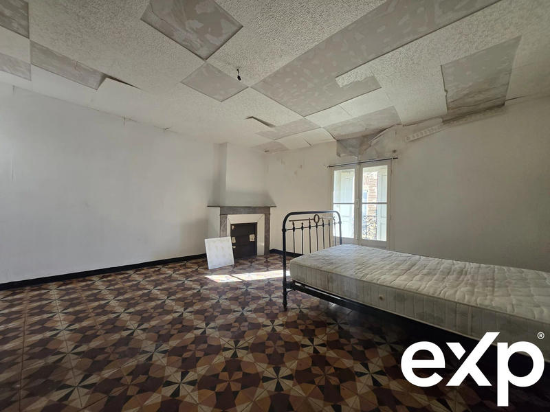 Maison traditionnelle - 105 m² - 5 pièces