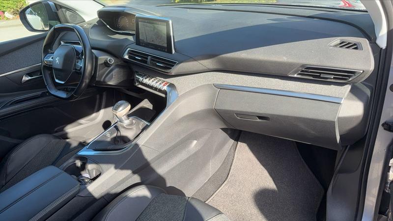 Peugeot 5008 Phase 2 1.2 PureTech 130 Allure Pack - 7 places Entretien constructeur