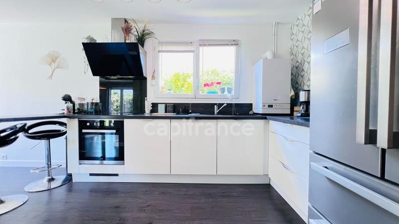 Maison - 107 m² - 5 pièces