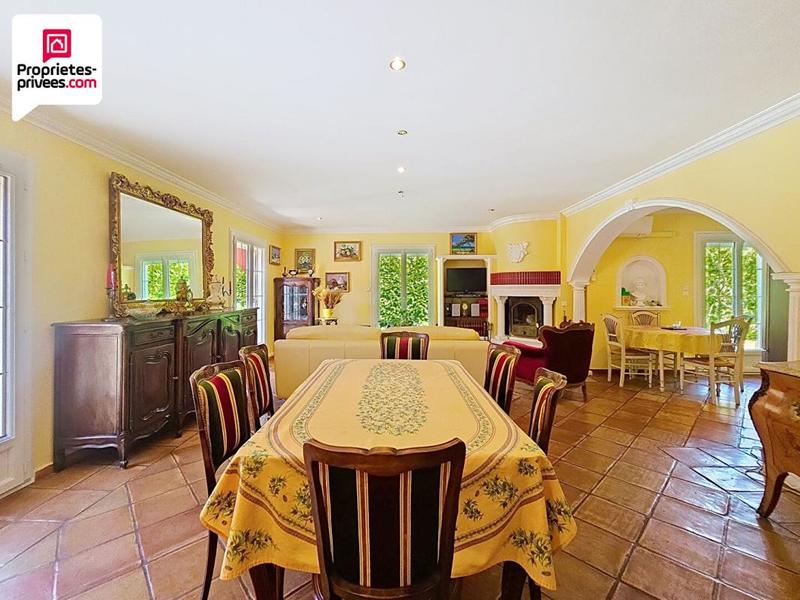 Villa - 162 m² - 6 pièces