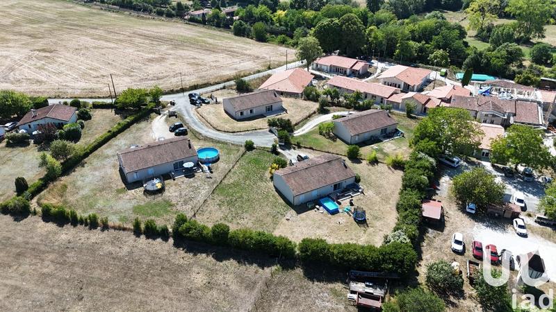 Maison - 380 m² - 4 pièces