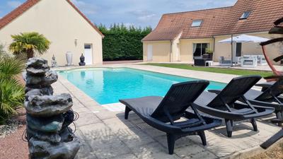 Maison - 287 m² - 10 pièces