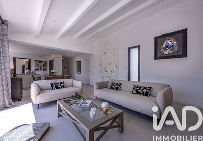 Maison - 147 m² - 5 pièces