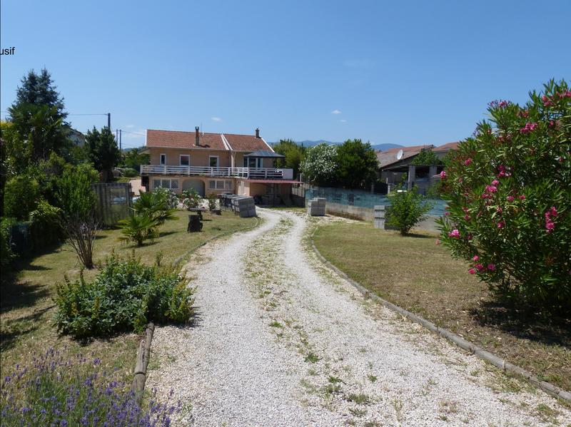 Maison - 150 m² - 7 pièces