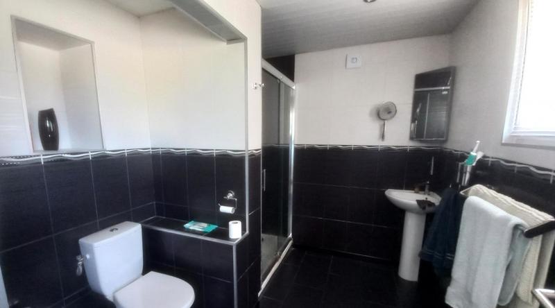 Maison en pierre - 134 m² - 6 pièces