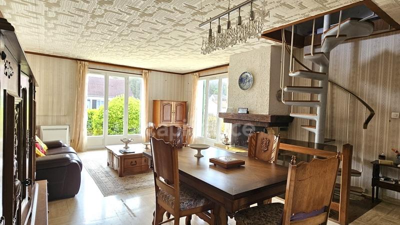 Maison - 120 m² - 5 pièces