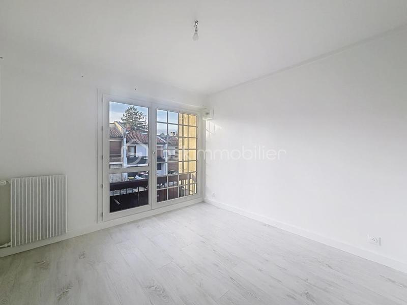 Maison - 102 m² - 6 pièces