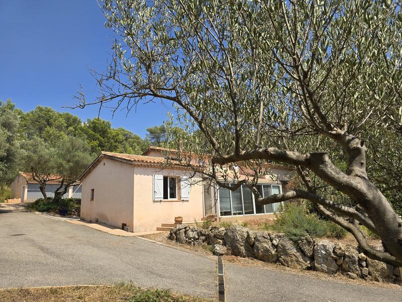 Maison - 184 m² - 6 pièces