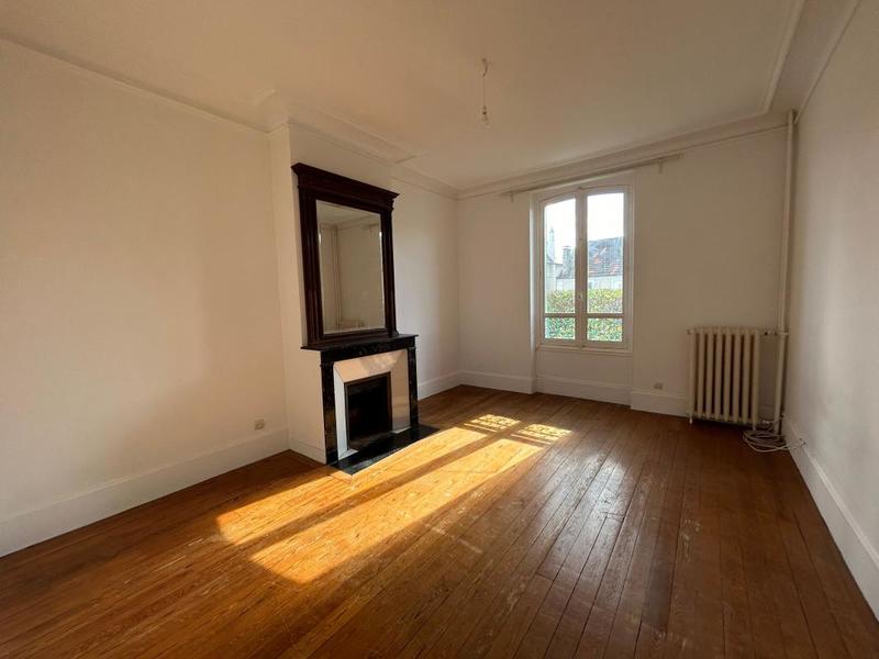 Maison bourgeoise - 165 m² - 6 pièces