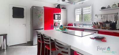 Maison - 130 m² - 5 pièces