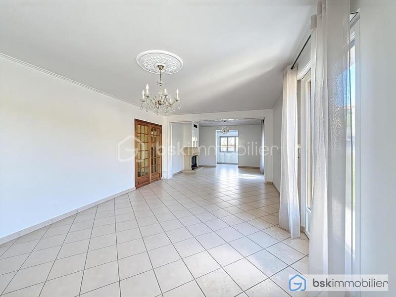 Maison de village - 215 m² - 10 pièces