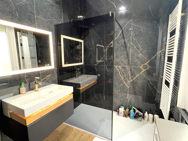 Maison ancienne - 212 m² - 8 pièces