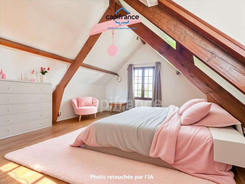 Maison - 220 m² - 8 pièces