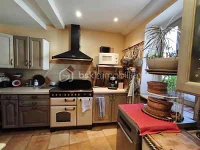 Maison ancienne - 152 m² - 7 pièces