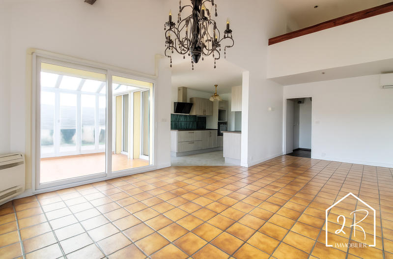 Maison - 106 m² - 5 pièces