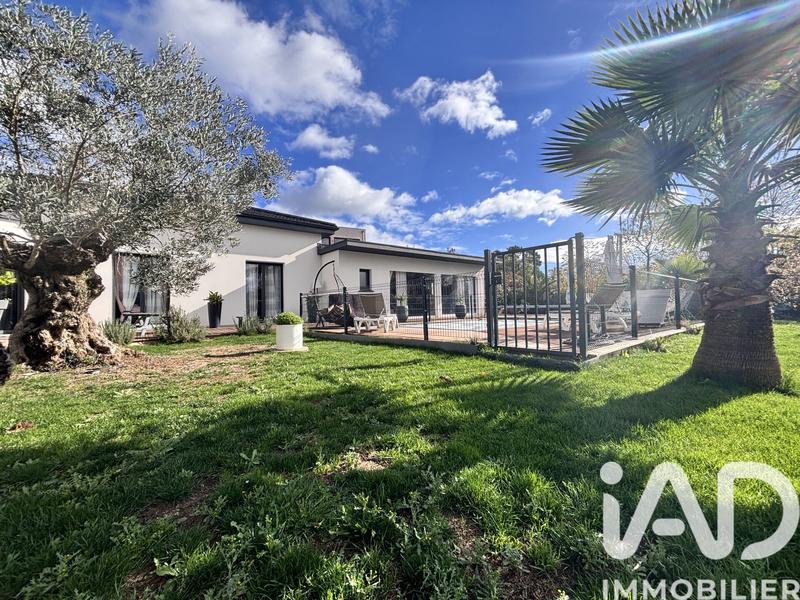 Maison de maîtres - 228 m² - 5 pièces