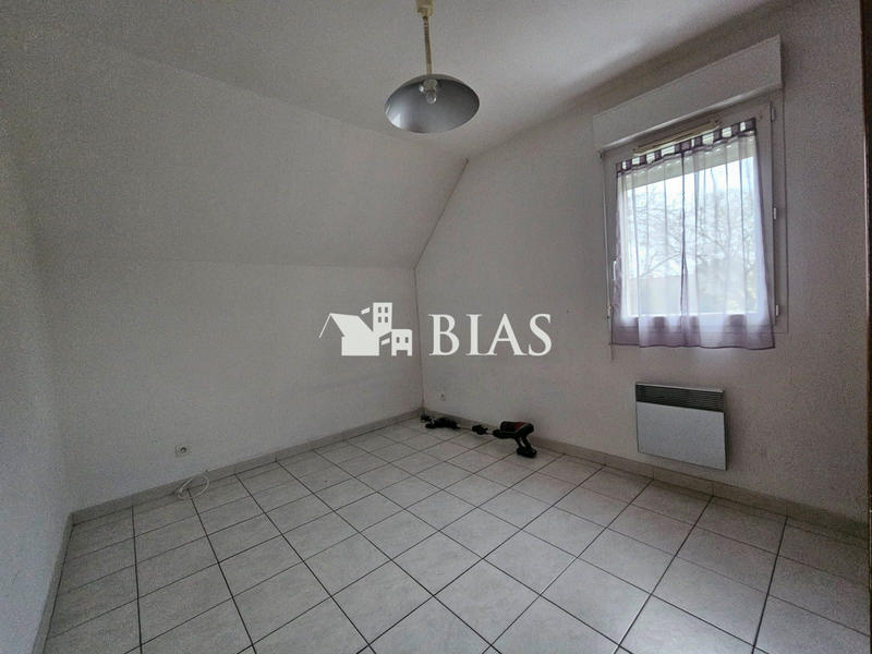 Maison - 88 m² - 4 pièces