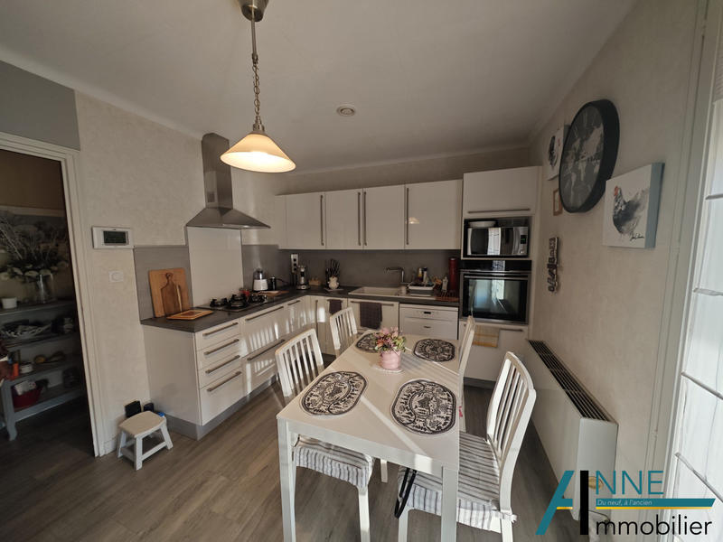 Maison - 104 m² - 5 pièces