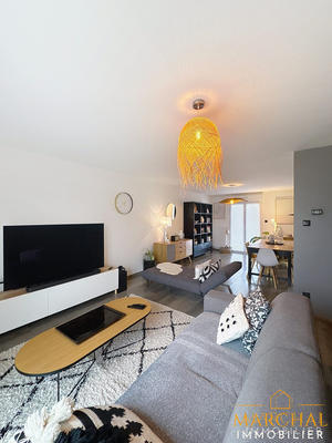 Maison - 109 m² - 6 pièces