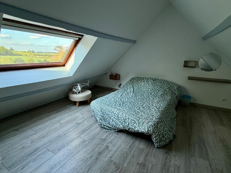 Maison - 200 m² - 8 pièces