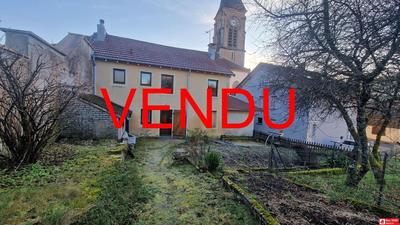 Maison traditionnelle - 81 m² - 4 pièces