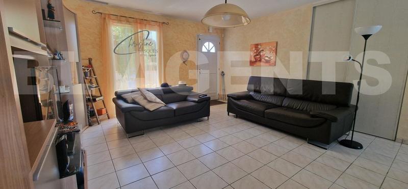 Maison traditionnelle - 90 m² - 5 pièces