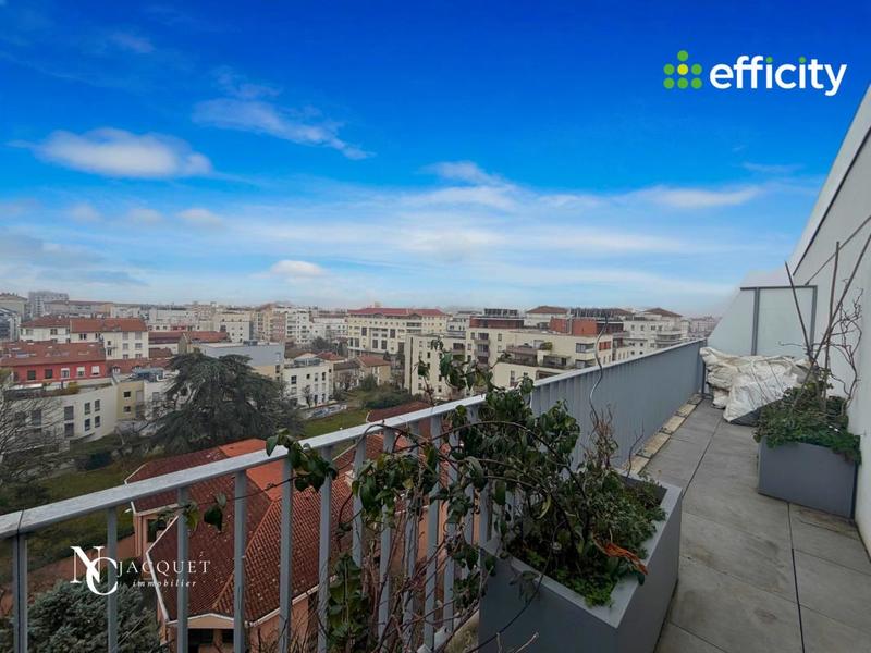 Appartement - 106 m² - 4 pièces