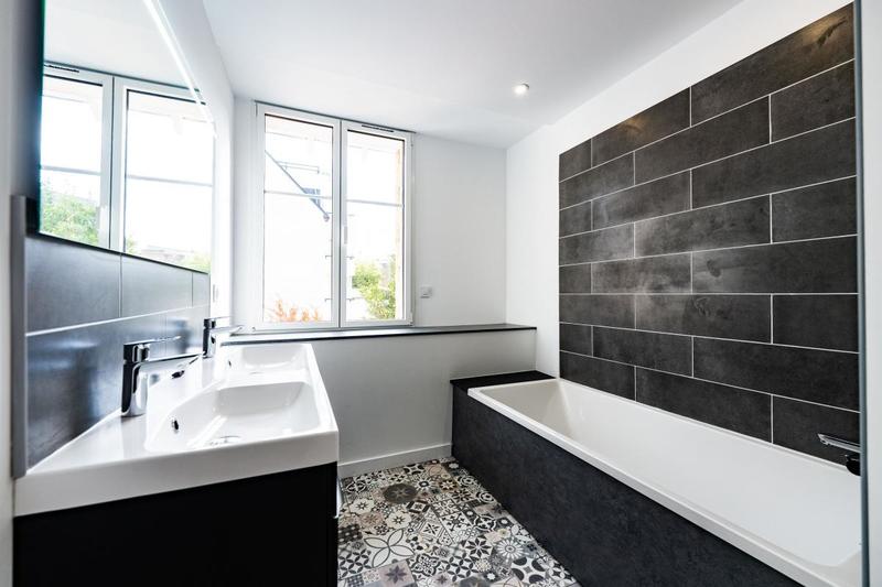 Maison - 141 m² - 5 pièces