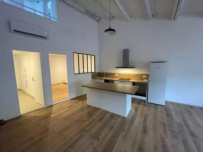 Appartement - 85 m² - 4 pièces