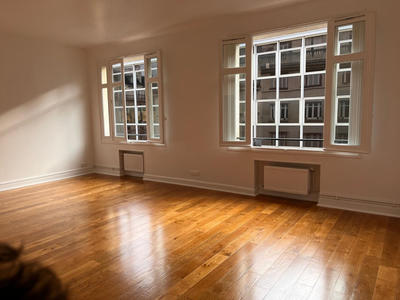 Appartement - 109 m² - 3 pièces