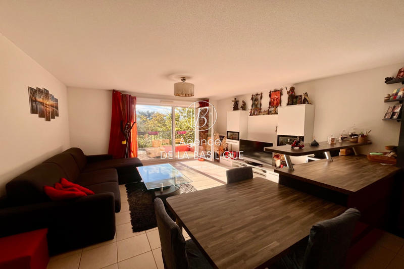 Appartement - 66 m² - 3 pièces