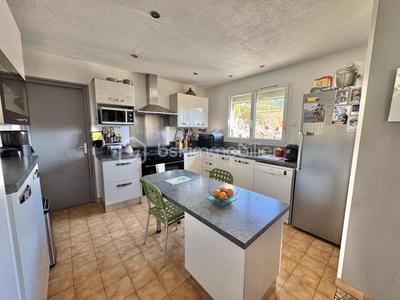 Villa - 104 m² - 5 pièces