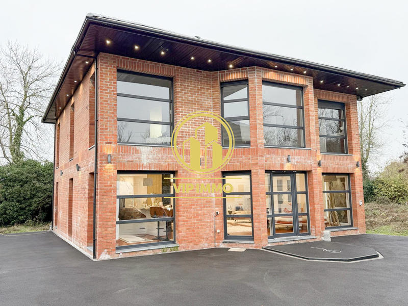 Maison - 183 m² - 5 pièces