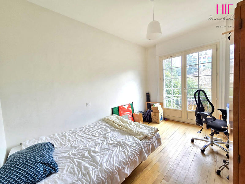 Maison traditionnelle - 100 m² - 6 pièces