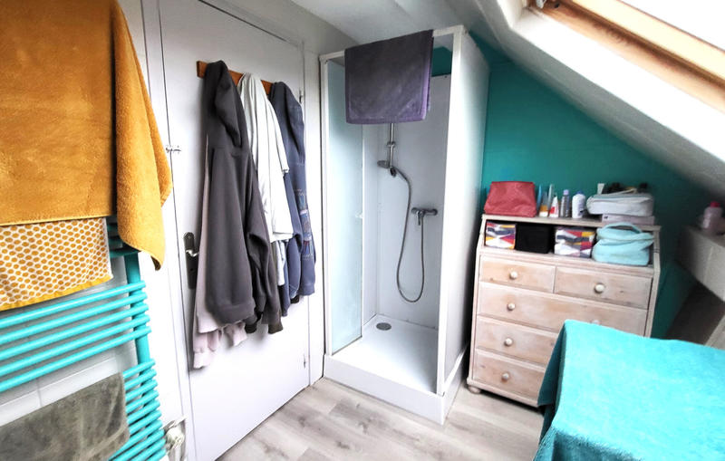 Maison - 245 m² - 11 pièces