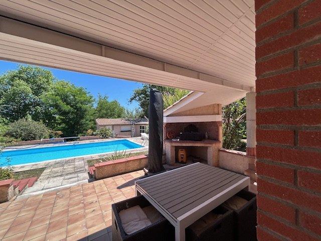 Maison - 137 m² - 5 pièces