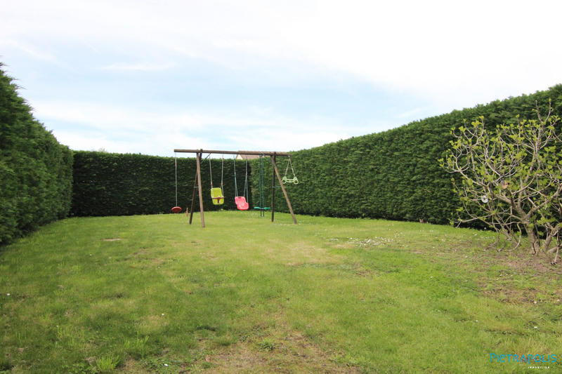 Maison - 162 m² - 6 pièces