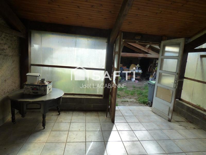 Maison - 180 m² - 8 pièces