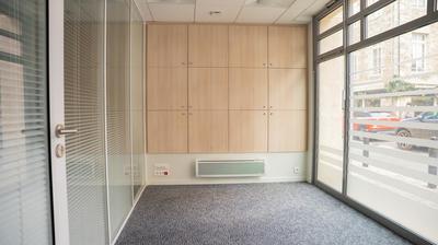 Local commercial - 138 m² - 5 pièces