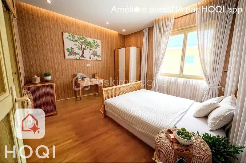 Appartement - 99 m² - 5 pièces