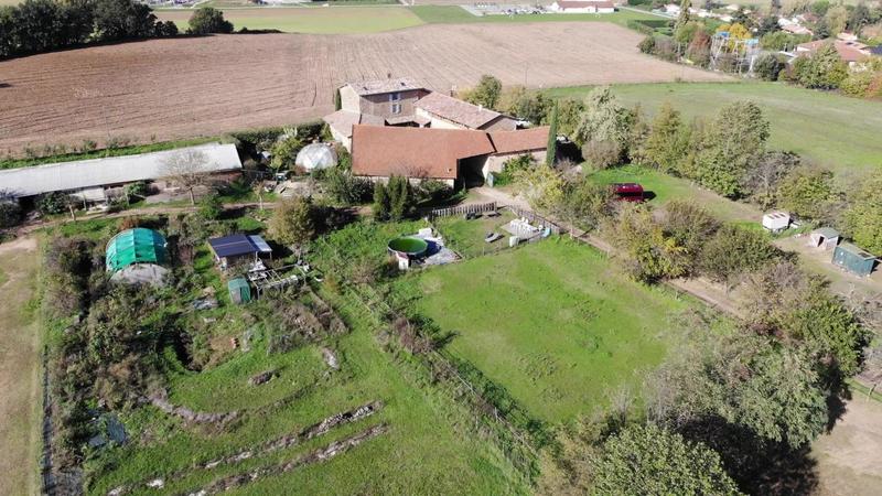 Maison de domaine équestre - 240 m² - 9 pièces