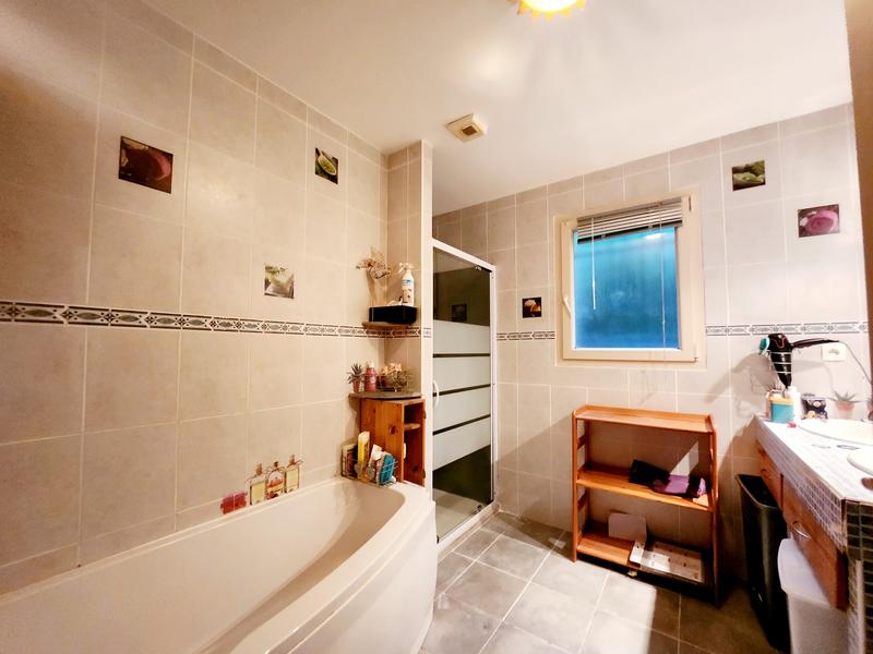 Maison - 123 m² - 6 pièces