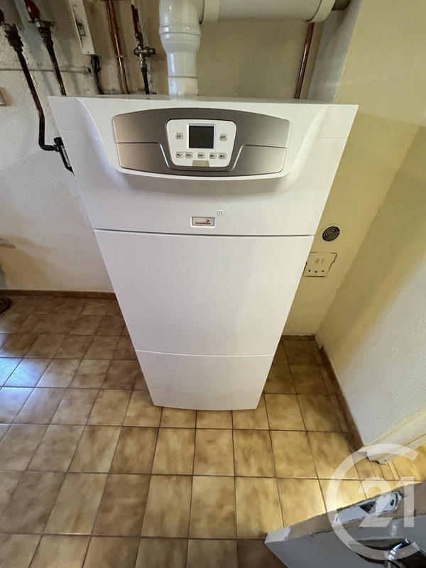 Maison - 141 m² - 7 pièces