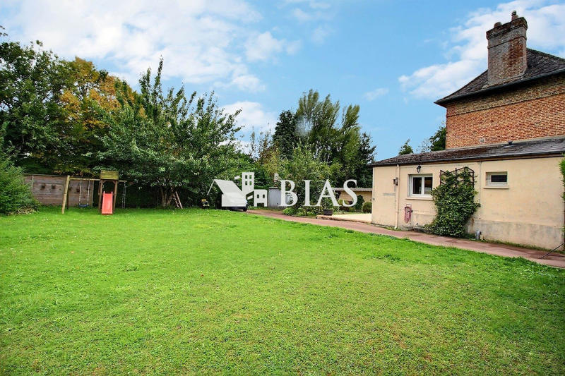 Maison - 89 m² - 5 pièces