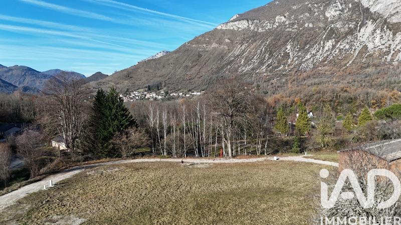 Terrain - 557 m²