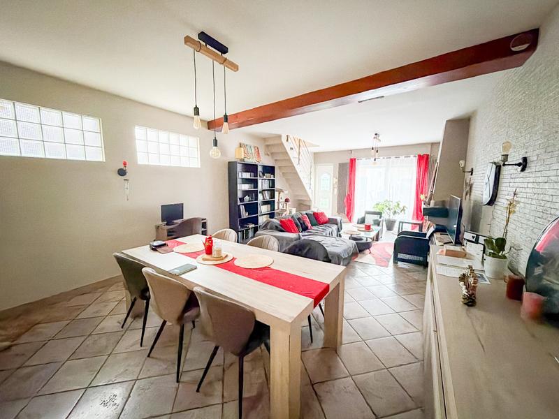 Maison - 110 m² - 4 pièces