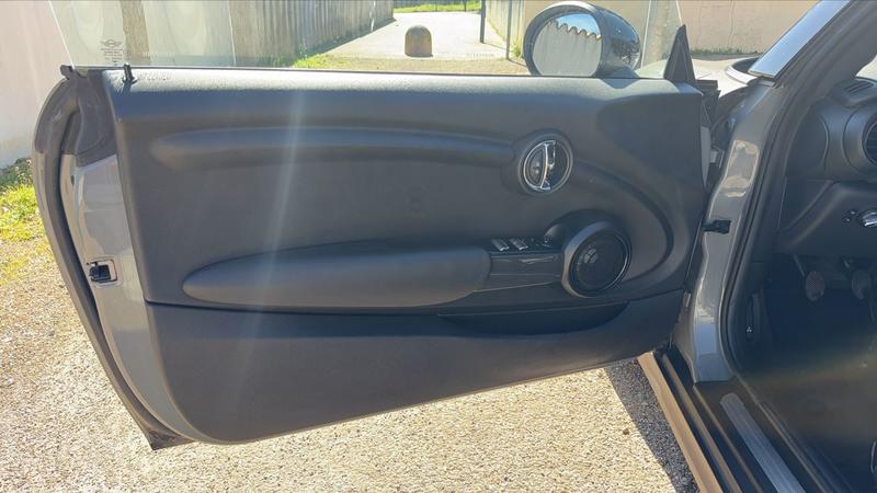 Mini Cabrio Mini Cabriolet F56 1.5 Cooper 136 Red Hot Chilli