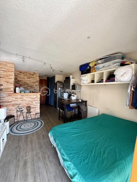 Studio - 24 m² - 1 pièce