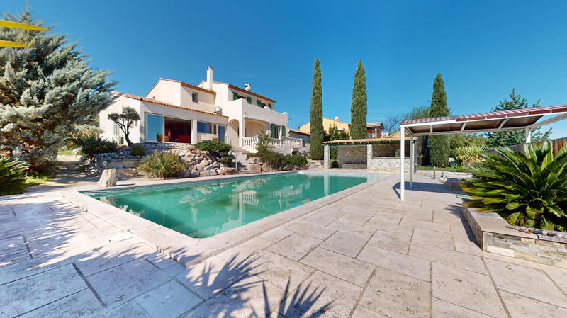 Villa - 158 m² - 5 pièces