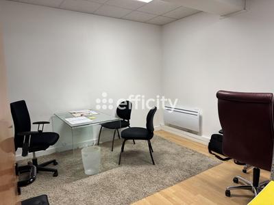 Bureau - 40 m² - 2 pièces